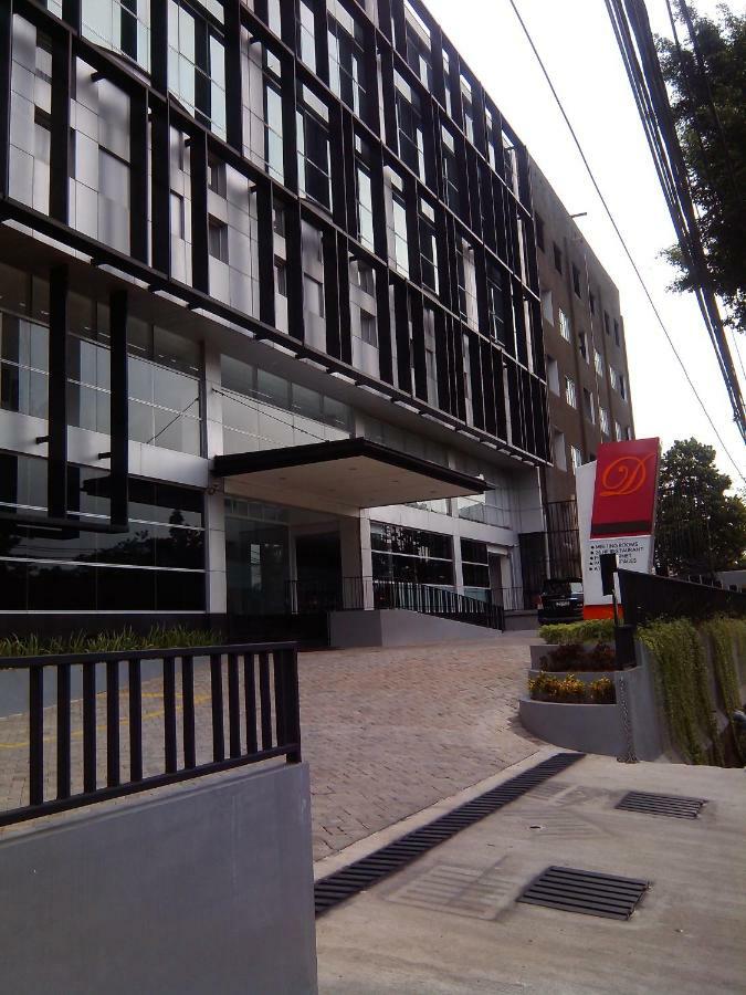 D'Hotel Yakarta Exterior foto